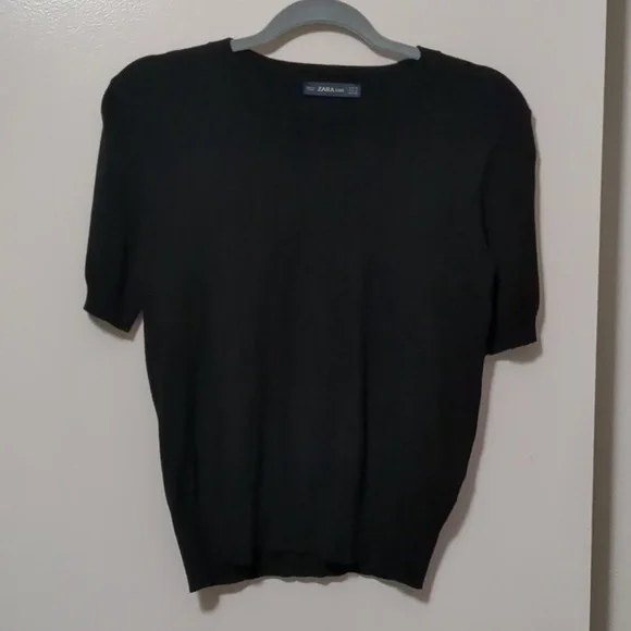 Zara Top - Picture 1 of 6